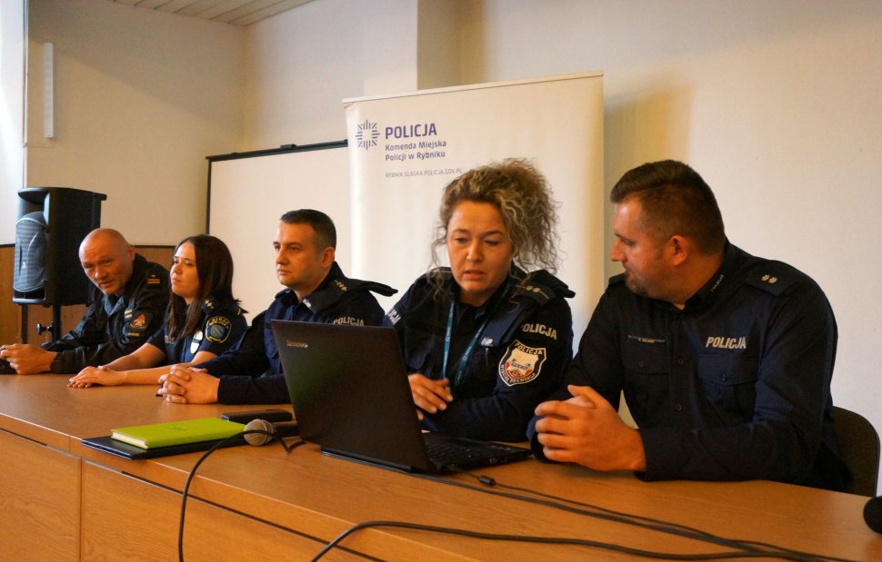 Konferencja w Rybniku poświęcona bezpieczeństwu dzieci i młodzieży.