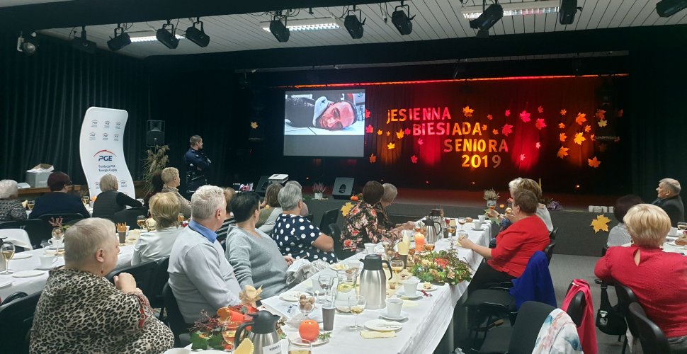 Policjanci odwiedzili seniorów - pogadanka