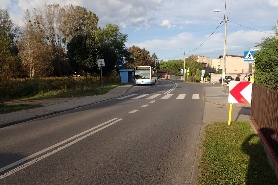 Rybnik, ul. Rybacka - potrącenie na oznakowanym przejściu dla pieszych. 