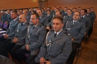 Policjanci oraz zaproszeni goście podczas uroczystej gali z okazji Święta Policji