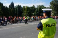 Policjanci podczas zebezpieczenia 70 Pieszej Rybnickiej Pielgrzymki na Jasną Górę