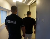 Zatrzymani przez policjantów z Rybnika w sprawie kradzieży ciężarówki.