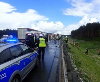 Rybnik, A1, miejsce wypadku śmiertelnego - służby pracują na miejscu.