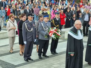 Młodszy inspektor Roman Chlubek na obchodach Święta Konstytucji 3 Maja.