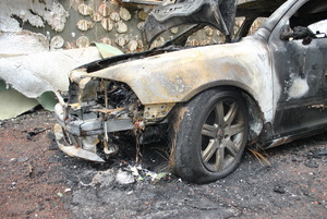 Spalony samochód.