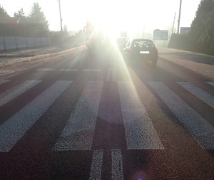 Przejście dla pieszych. Potrącenie 11-latki przez kierującą osobówką.