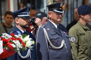 Na zdjęciu Zastępca Komendanta Miejskiego Policji w Rybniku oraz Szef  Wojskowego Centrum Rekrutacji w Rybniku.