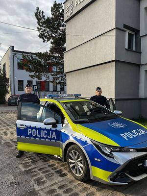 Na zdjęciu policjanci z Komisariatu Policji w Gaszowicach.