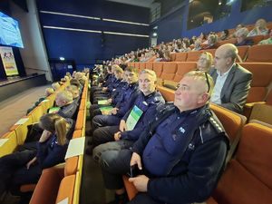Na zdjęciu policjanci z rybnickiej komendy.