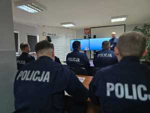Na zdjęciu policjanci rozpoczynający kurs aspirancki w Jastrzębiu-Zdroju.