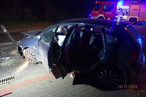 Na zdjęciu miejsce wypadku drogowego, do którego doszło w Rybniku na ulicy Sportowej.