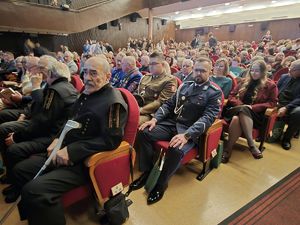 Zastępca Komendanta rybnickiej jednostki uczestniczył w jubileuszu 75-lecia szkoły.