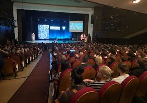 Zastępca Komendanta rybnickiej jednostki uczestniczył w jubileuszu 75-lecia szkoły.