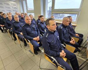 NA zdjęciu policjanci z rybnickiej komendy.