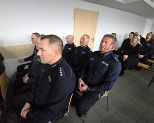 Na zdjęciu policjanci z rybnickiej komendy.