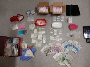 Na zdjęciu zabezpieczone narkotyki.