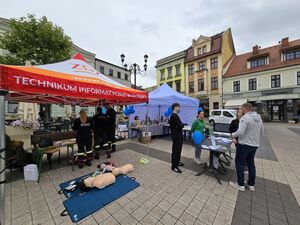 Zdjęcia: ROADPOL SAFETY DAYS 2026 na rybnickim rynku.