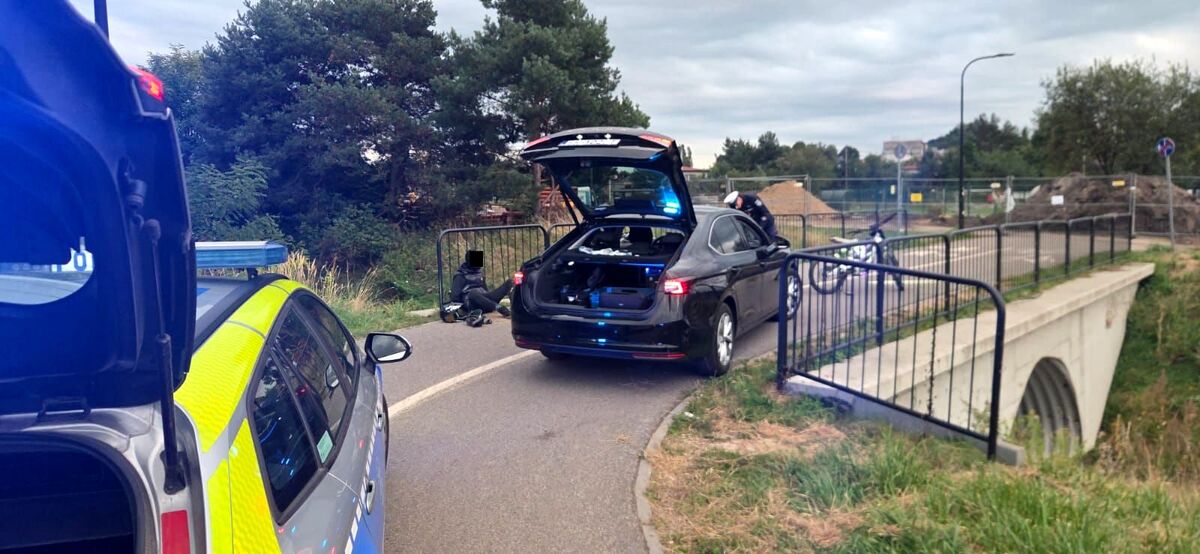 Uciekali na elektrycznych motocyklach. Zatrzymani przez policjantów z grupy Speed