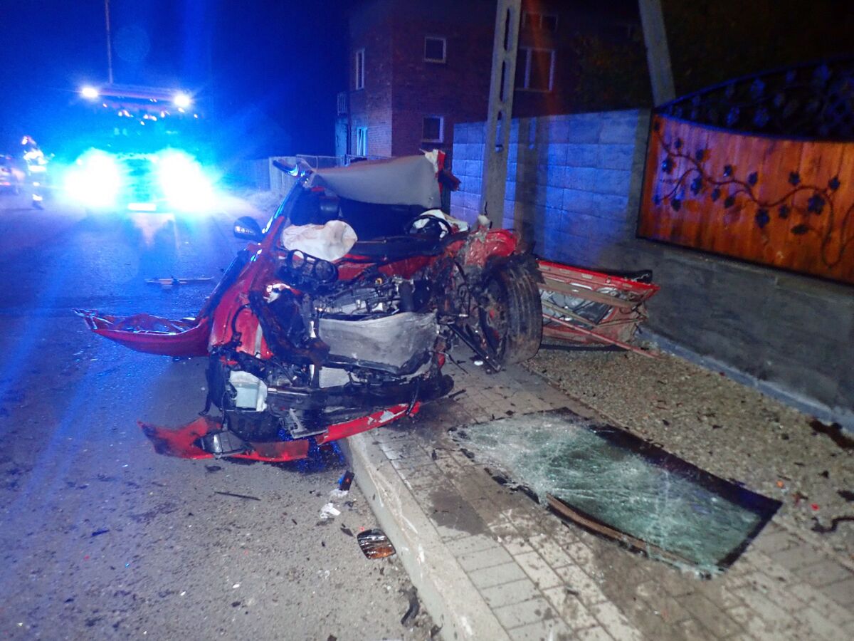 Wypadek drogowy w Pstrążnej na ulicy Morcinka